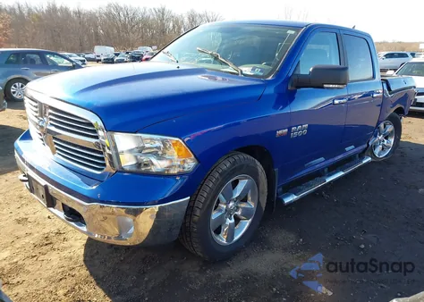 2017 Ram 1500 Big Horn 4X4 5'7 Box z USA, uszkodzony, nr VIN 1C6RR7LT7HS633548